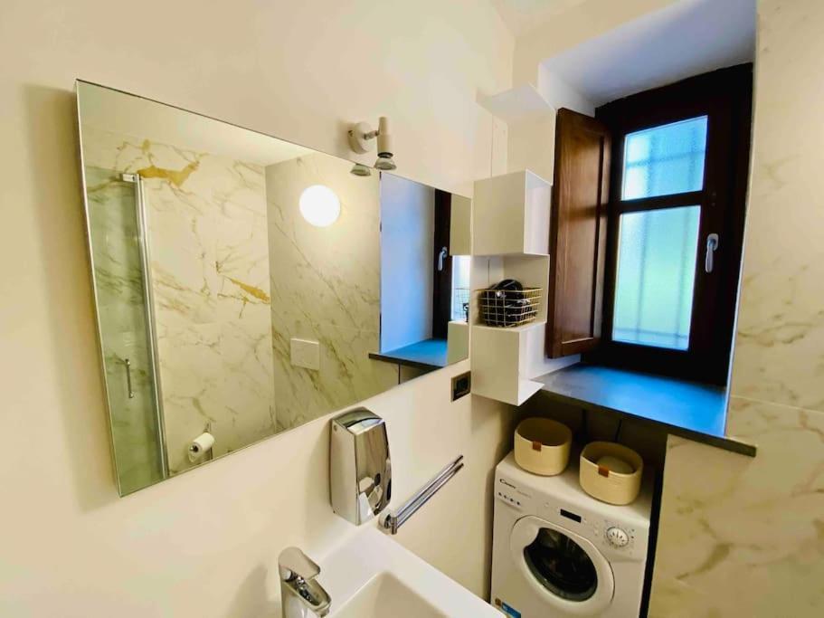 Casa Macrino Apartment Alba Eksteriør billede